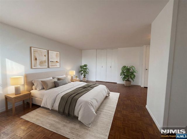 3 Horizon Road 819, Fort Lee, NJ 07024