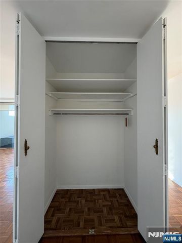 3 Horizon Road 819, Fort Lee, NJ 07024