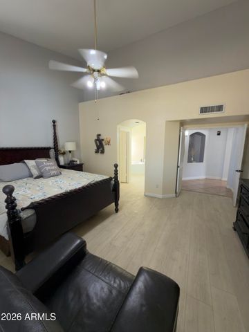 22375 N 67th Drive, Glendale, AZ 85310