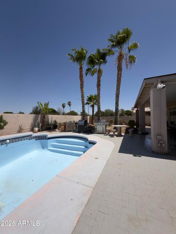 22375 N 67th Drive, Glendale, AZ 85310