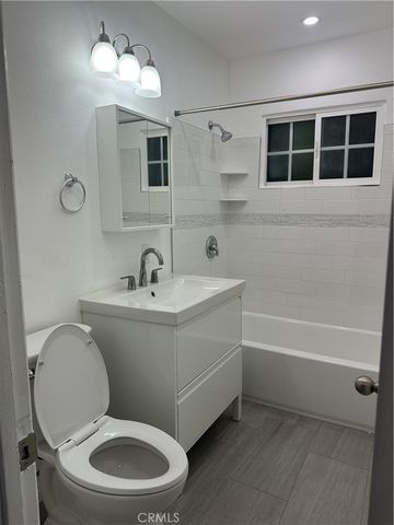 433 N Basque, Fullerton, CA 92833