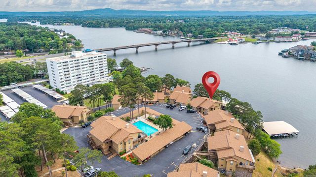 724 Weston Rd Apt G1, Hot Springs, AR 71913