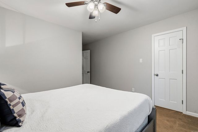 724 Weston Rd Apt G1, Hot Springs, AR 71913