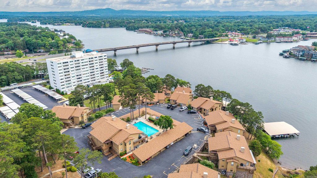 724 Weston Rd Apt G1, Hot Springs, AR 71913
