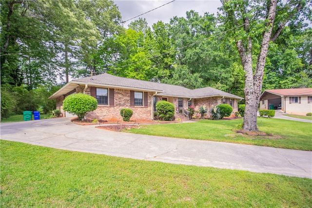 2020 Buckingham Court, Decatur, GA 30035
