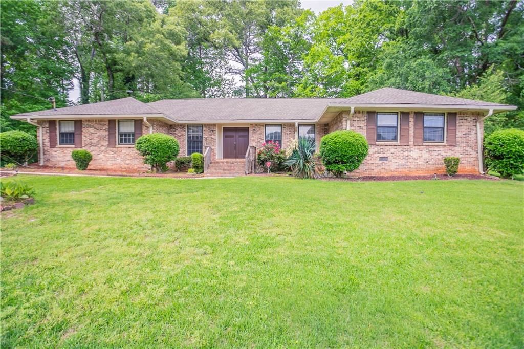 2020 Buckingham Court, Decatur, GA 30035