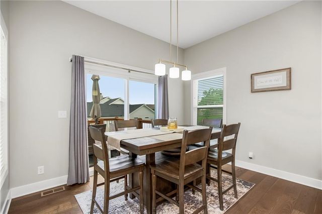 1811 NW Madi Court, Grain Valley, MO 64029