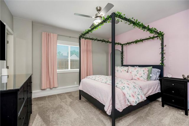 1811 NW Madi Court, Grain Valley, MO 64029