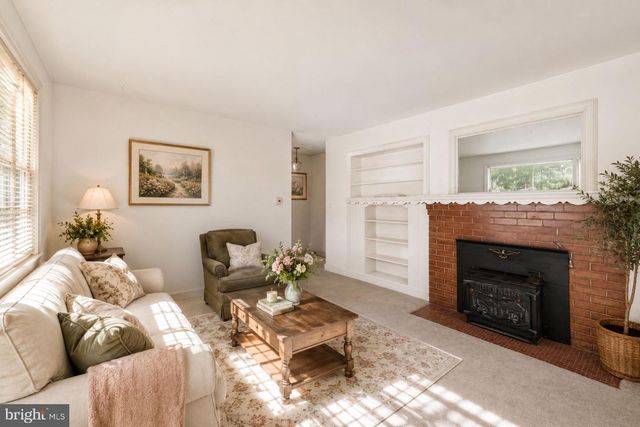 5405 LANHAM STATION RD, Lanham, MD 20706