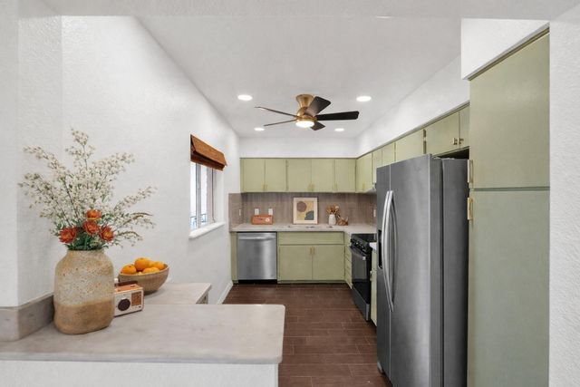 3655 N 5th Avenue Unit 212, Phoenix, AZ 85013