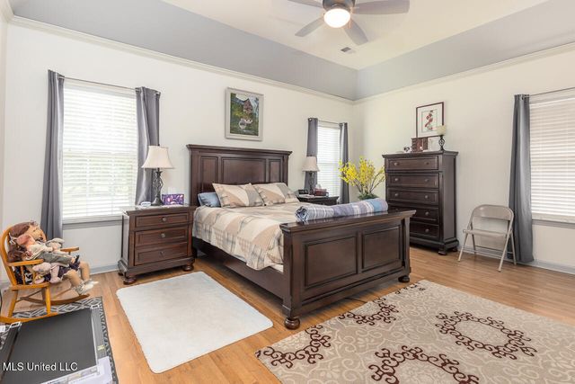 9218 Lakeside Drive, Olive Branch, MS 38654