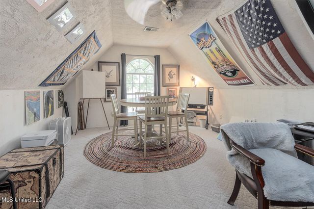 9218 Lakeside Drive, Olive Branch, MS 38654