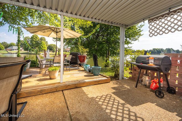 9218 Lakeside Drive, Olive Branch, MS 38654