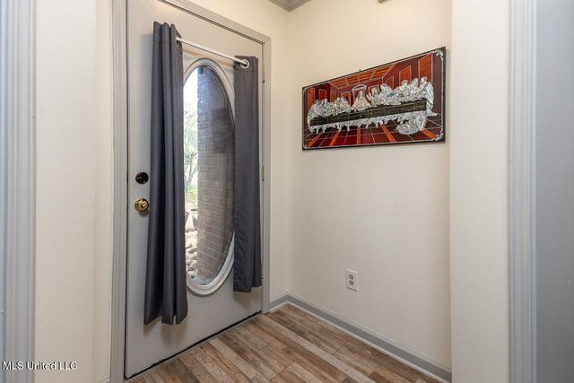 9218 Lakeside Drive, Olive Branch, MS 38654