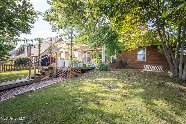 9218 Lakeside Drive, Olive Branch, MS 38654