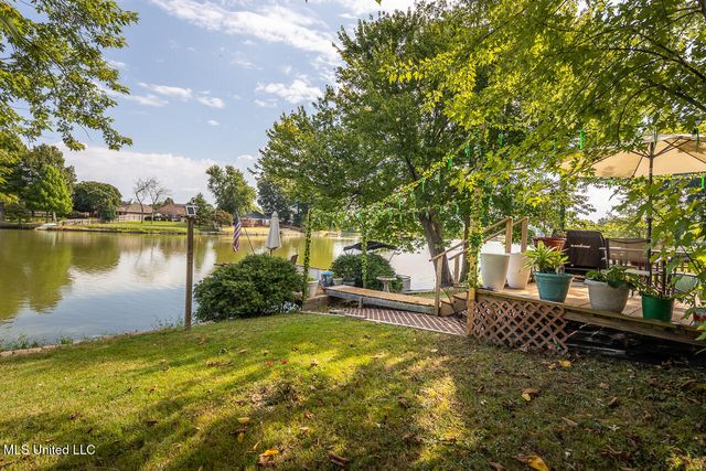 9218 Lakeside Drive, Olive Branch, MS 38654