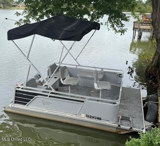 9218 Lakeside Drive, Olive Branch, MS 38654