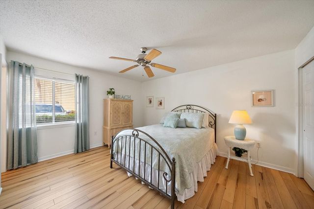 1927 TOUCAN WAY 306, Sarasota, FL 34232