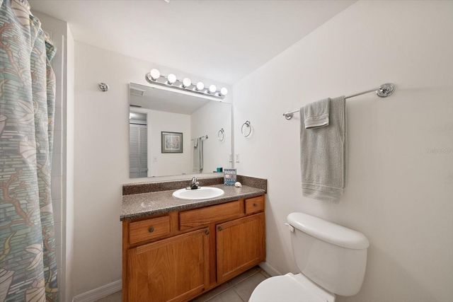 1927 TOUCAN WAY 306, Sarasota, FL 34232