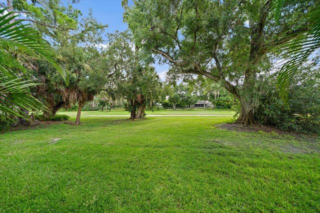 1927 TOUCAN WAY 306, Sarasota, FL 34232