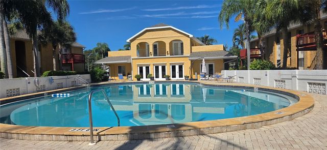 1927 TOUCAN WAY 306, Sarasota, FL 34232