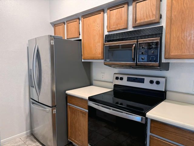 2121 El Paseo Street 1801, Houston, TX 77054