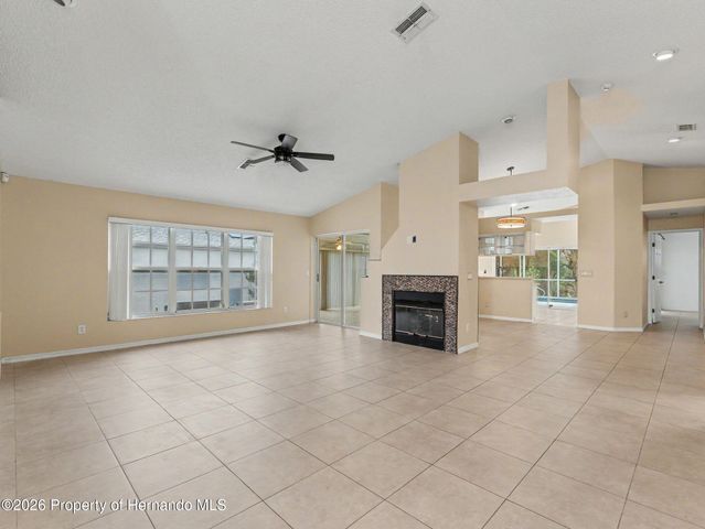 10439 Casa Grande Circle, Spring Hill, FL 34608