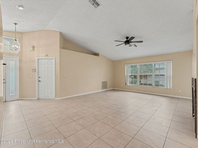 10439 Casa Grande Circle, Spring Hill, FL 34608