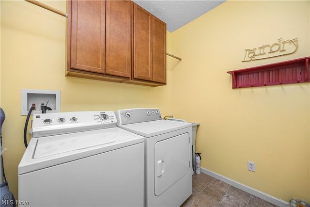 884 Lakeview Court, Kent, OH 44240