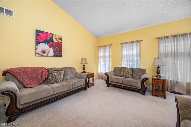 884 Lakeview Court, Kent, OH 44240