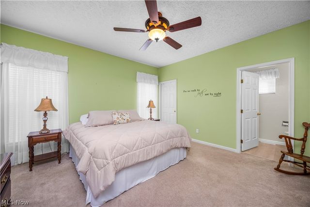 884 Lakeview Court, Kent, OH 44240