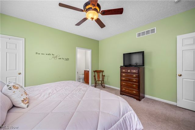 884 Lakeview Court, Kent, OH 44240