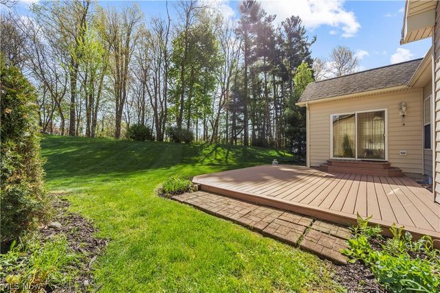 884 Lakeview Court, Kent, OH 44240