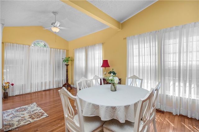 884 Lakeview Court, Kent, OH 44240