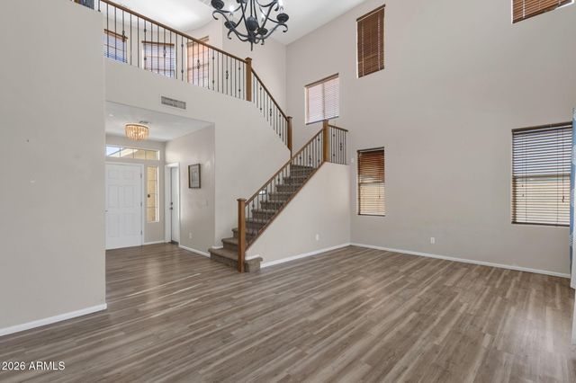 3323 W WHITE CANYON Road, San Tan Valley, AZ 85144