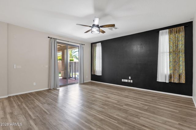 3323 W WHITE CANYON Road, San Tan Valley, AZ 85144