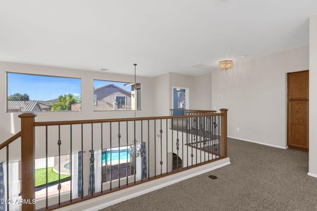 3323 W WHITE CANYON Road, San Tan Valley, AZ 85144