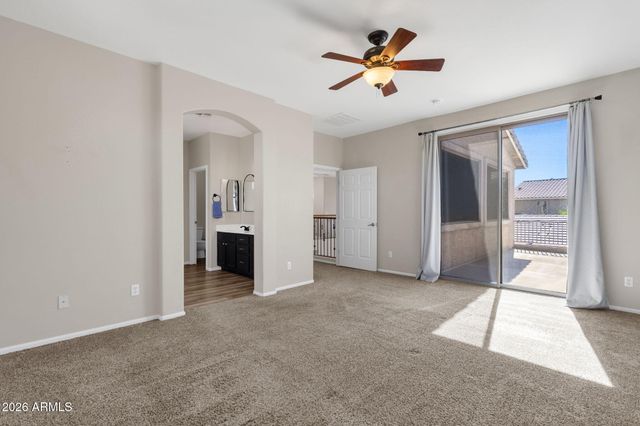 3323 W WHITE CANYON Road, San Tan Valley, AZ 85144