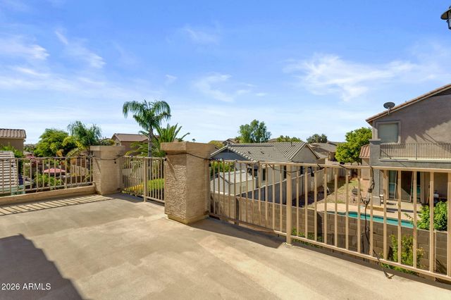 3323 W WHITE CANYON Road, San Tan Valley, AZ 85144