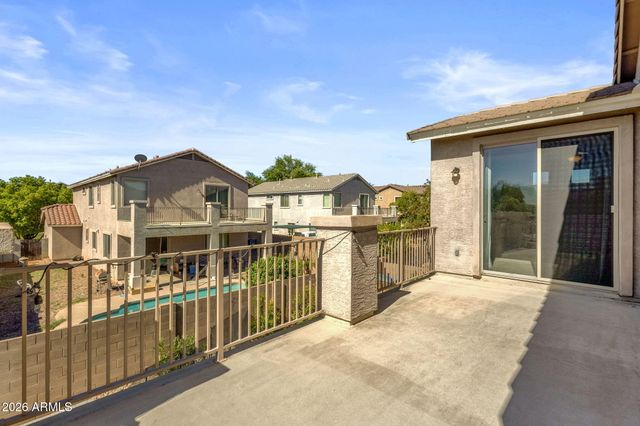 3323 W WHITE CANYON Road, San Tan Valley, AZ 85144