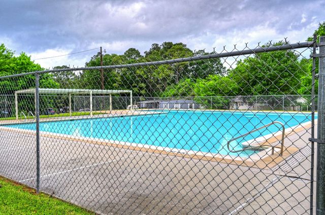 11604 Vistawood Street, Willis, TX 77318