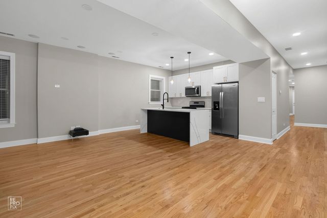 1525 N Wicker Park Avenue 1, Chicago, IL 60622