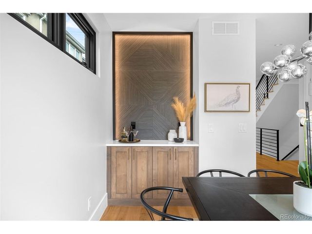 340 Jackson St, Denver, CO 80206
