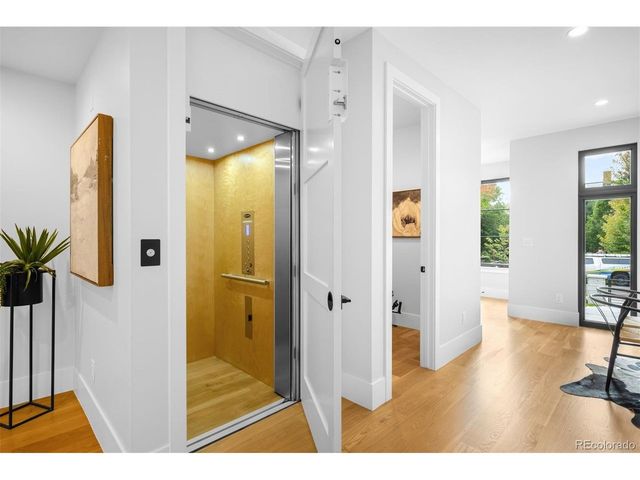 340 Jackson St, Denver, CO 80206