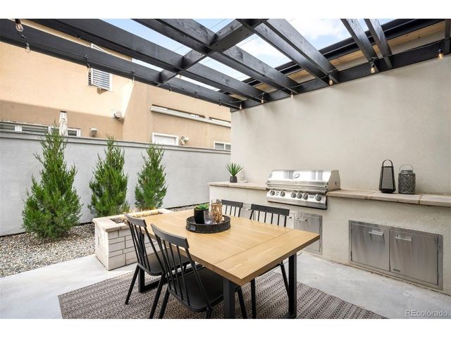 340 Jackson St, Denver, CO 80206