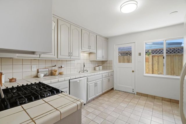 1503 Cobb Street, San Mateo, CA 94401