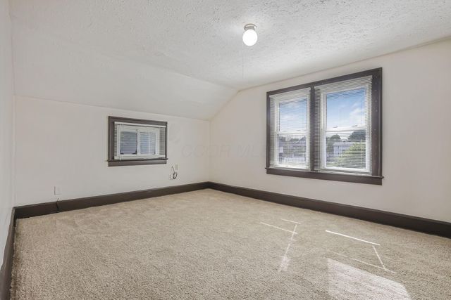 408 S Terrace Avenue, Columbus, OH 43204