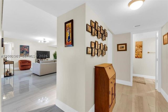1201 S Ocean Dr 1206S, Hollywood, FL 33019