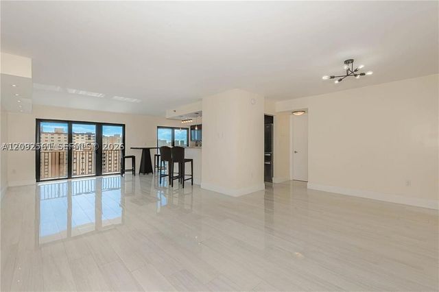1201 S Ocean Dr 1206S, Hollywood, FL 33019