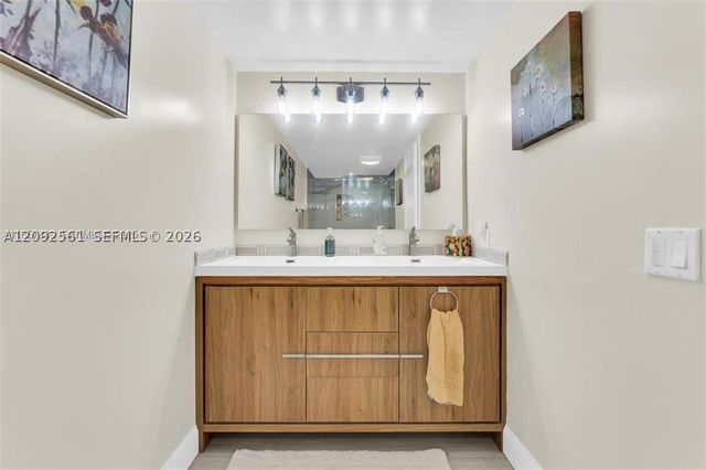 1201 S Ocean Dr 1206S, Hollywood, FL 33019